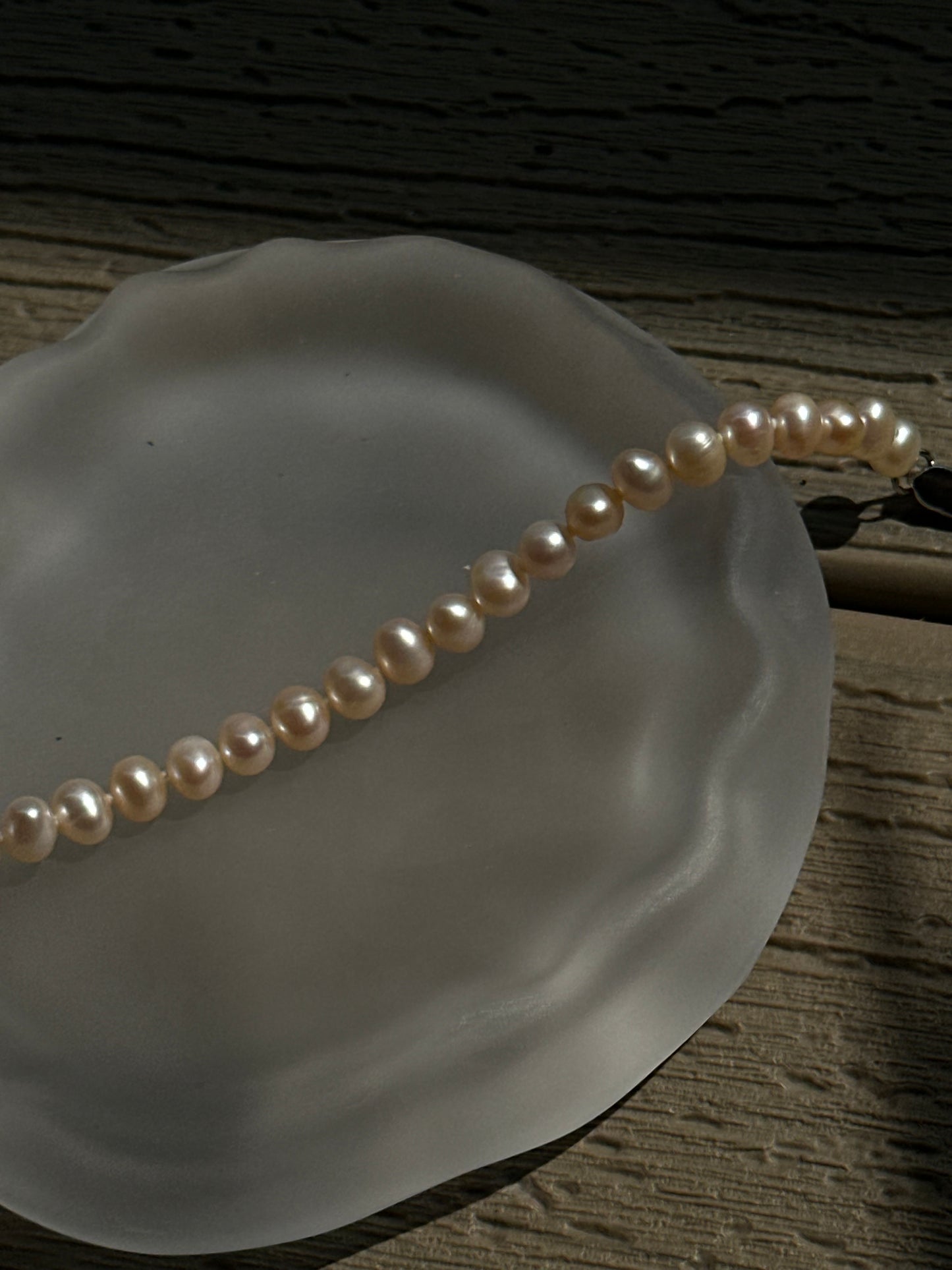 6-7mm High Lustre Freshwater Pearl Bracelet