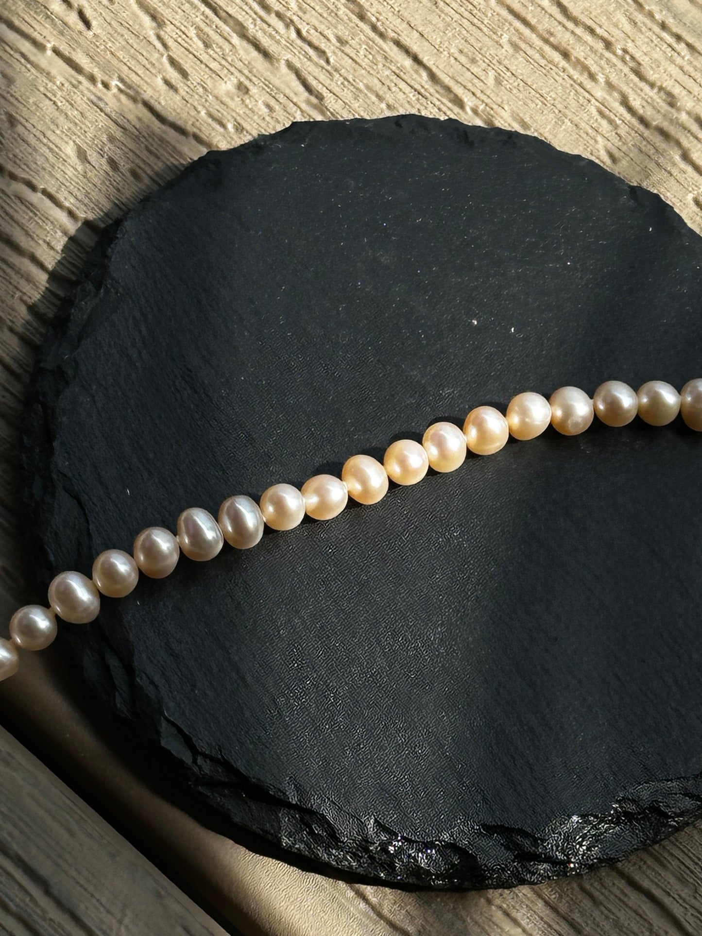 6-7mm High Lustre Freshwater Pearl Bracelet